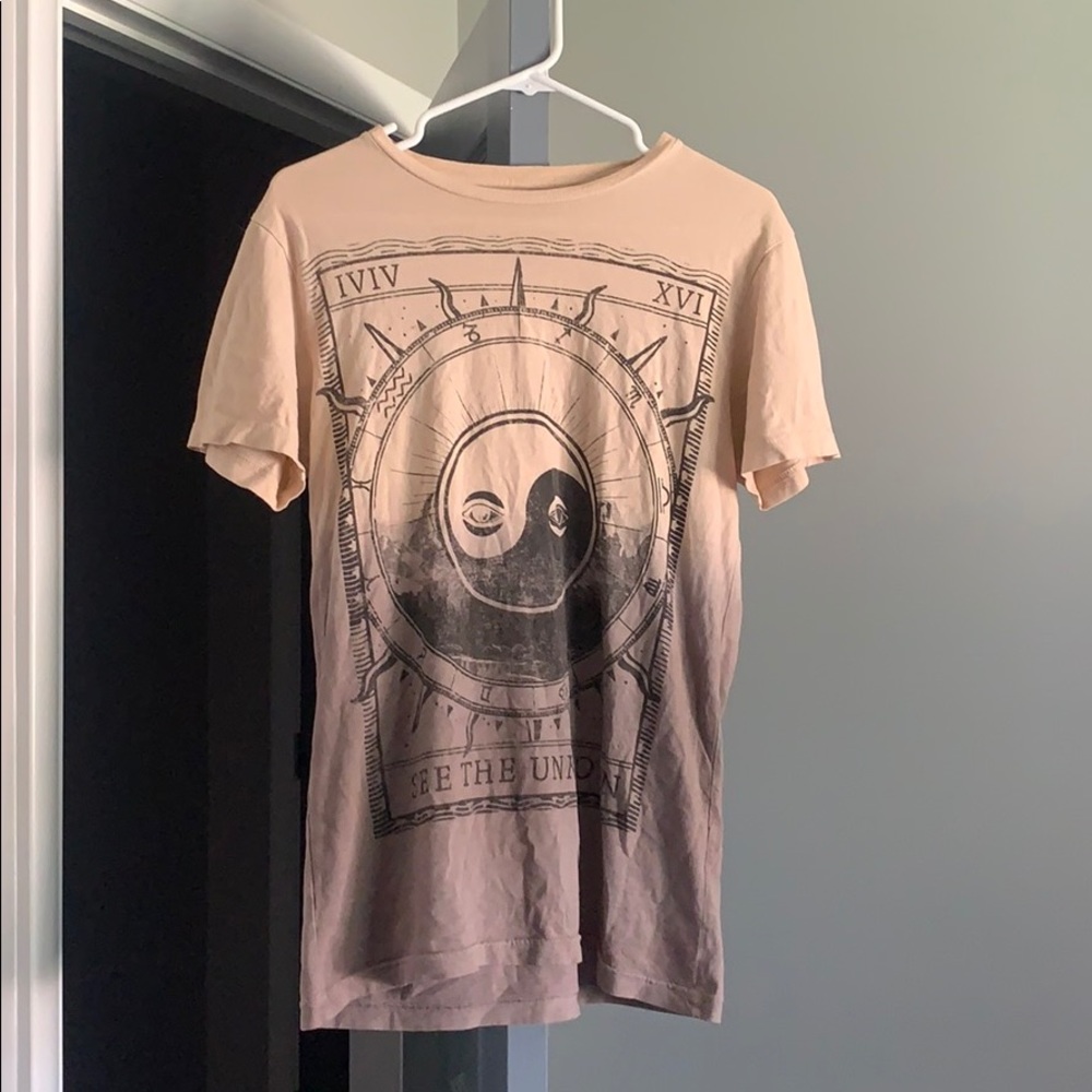 Tan Yin Yang Graphic Design T-shirt